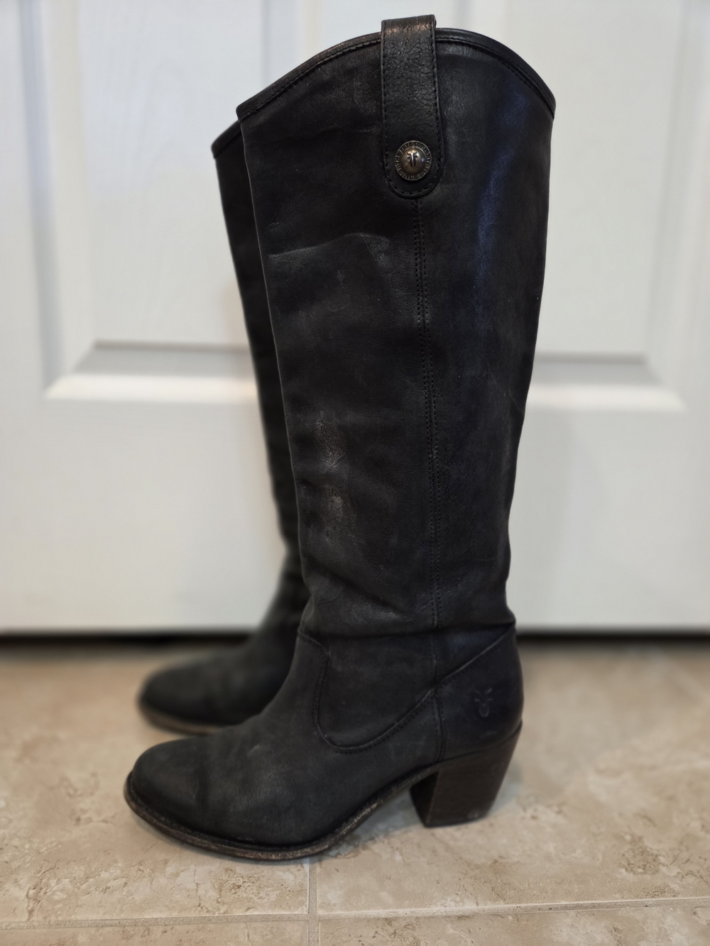 Frye Women's Black Leather Boots Size 7